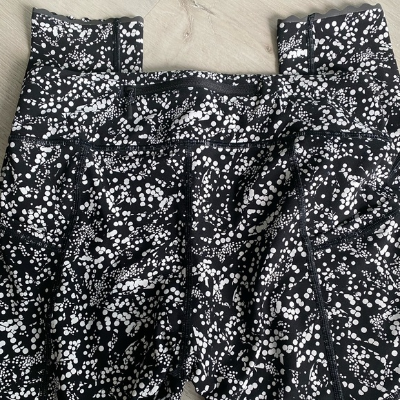 Yoga pants - Picture 5 of 5